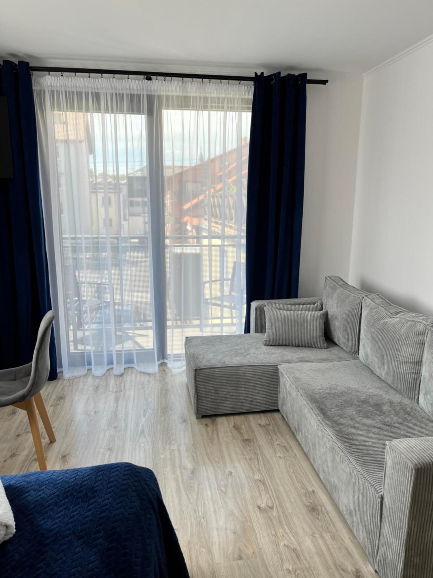 Pokoje Goscinne Nad Morzem Łeba Exterior foto